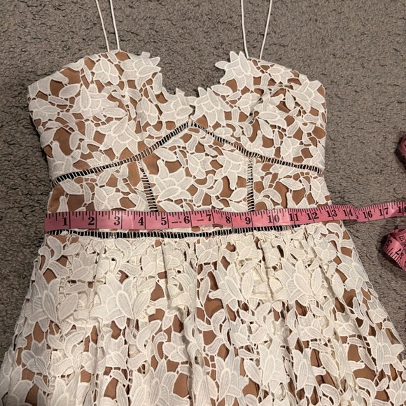 Self Portrait New Azaelea Guipure Lace Midi Dress Size 6 - Picture 13 of 16